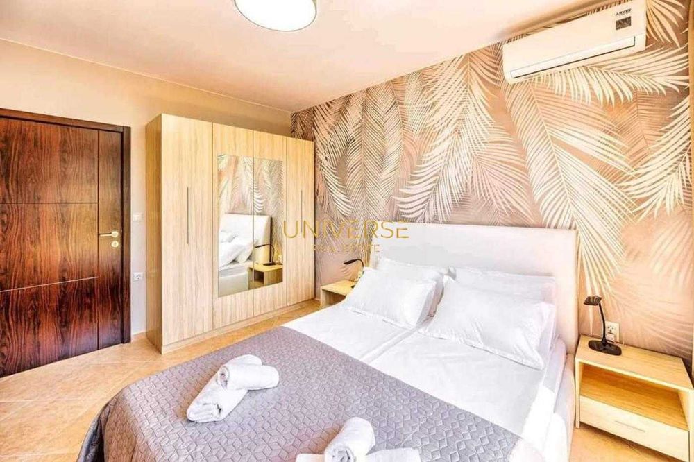 Продава се Тристаен апартамент в к.к. Слънчев бряг - 72 кв.м за 1889 €/кв.м - Снимка #9