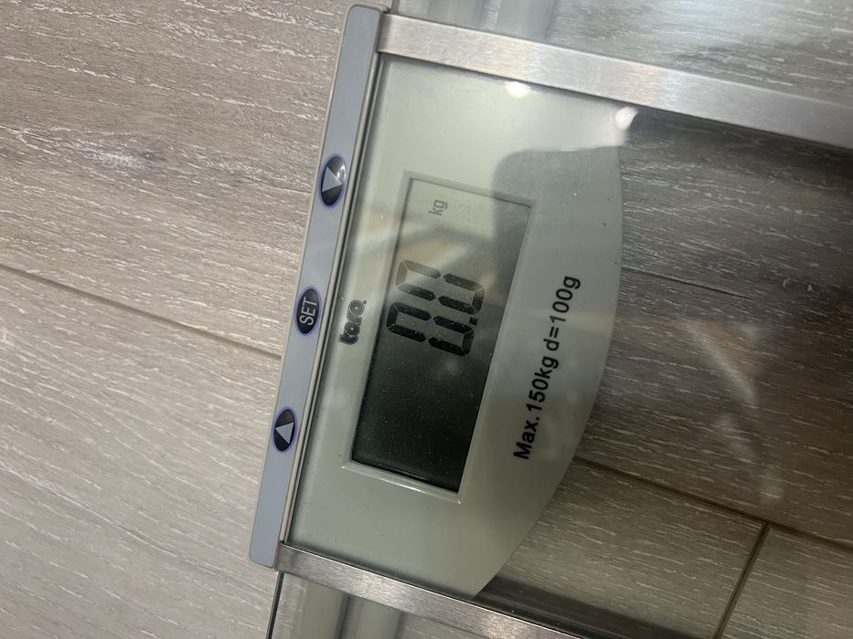 Весы напольные б/у