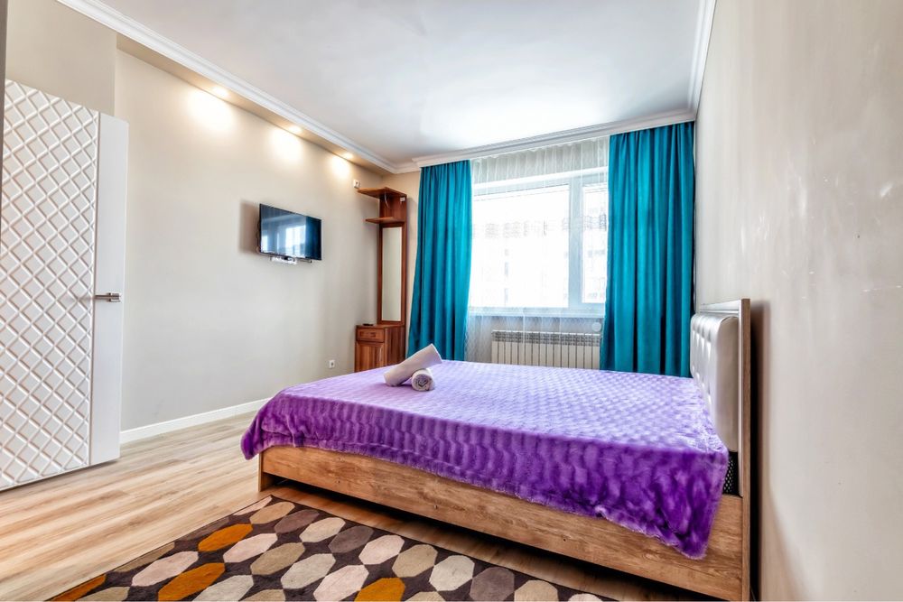 Квартиры посуточно! ЖК Времена Года