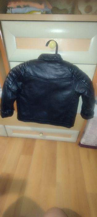 Кожено яке на марката Next