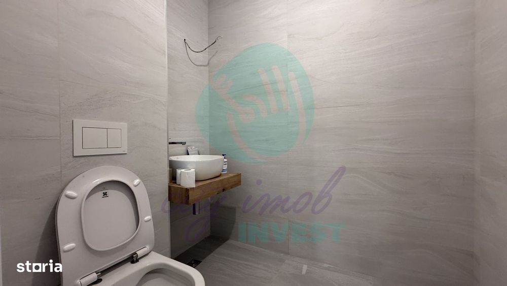 Spațiu comercial 96 mp + terasă 30 mp | Vitrină stradală