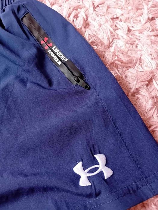 Оригинални къси панталони Under Armour