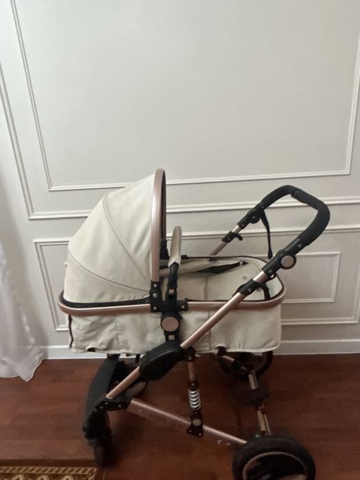 Коляска ,манеж стульчик для кормления