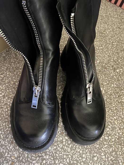 Черни боти Stradivarius