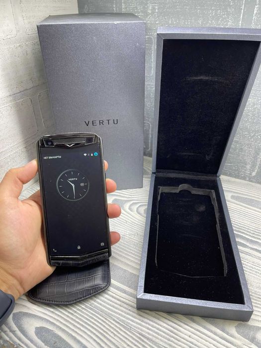 Смартфон Vertu,  б/у, сосояние отличное.