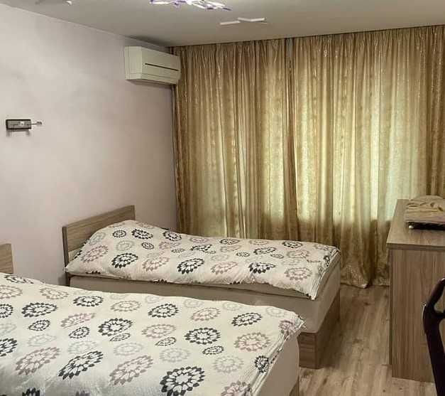 Дава се под наем Четиристаен апартамент в Пловдив, Каменица 1 - 100 кв.м за 448.8 € - Снимка #1