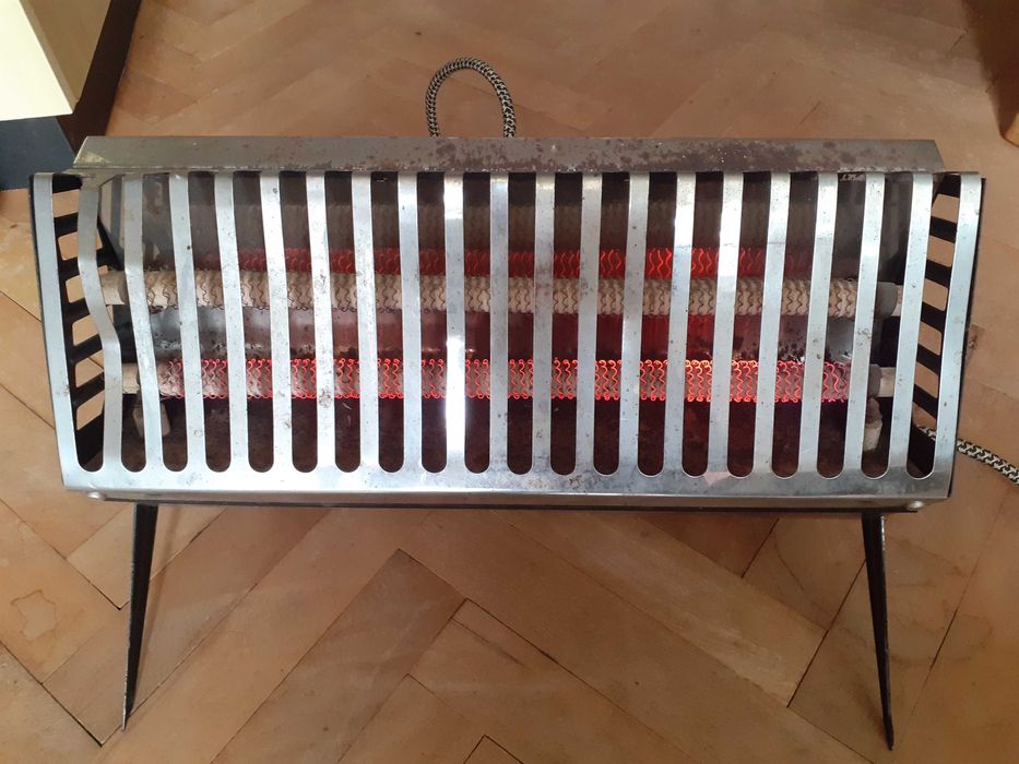 Ретро електрическа печка