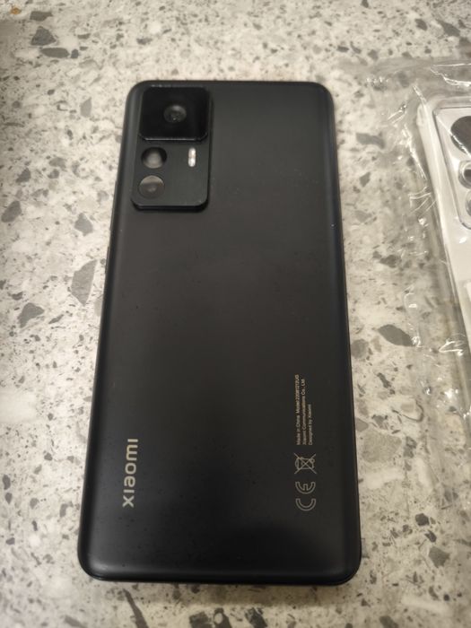 Предлагам Xiaomi 12t pro