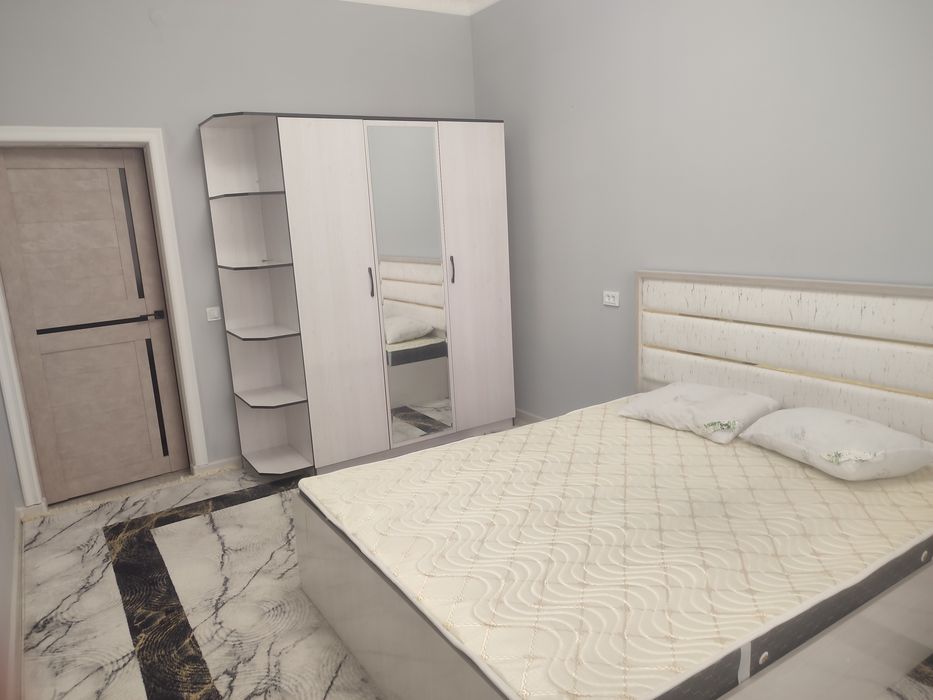 Хива Шахар марказида 3 хонали янги дом ижарага берилади