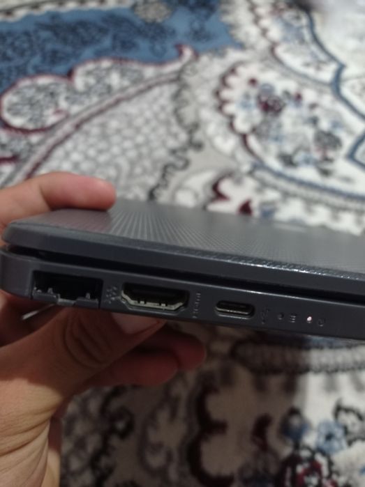 HP 250 g8 core-i5 12 GB operativka