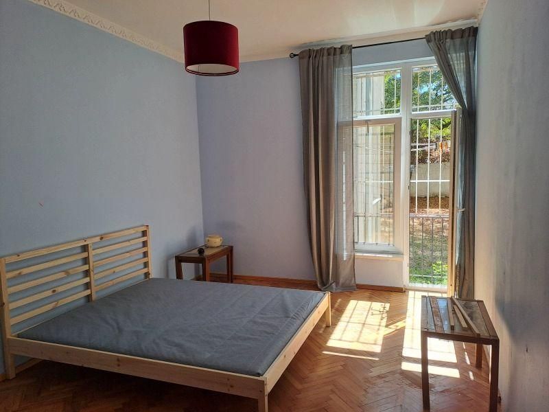 Дава се под наем Двустаен апартамент в София, Докторски паметник - 80 кв.м за 766 € - Снимка #5