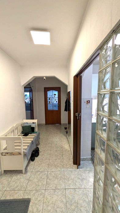 Vând apartament cu 4 camere, Mărăști, Aurel Vlaicu