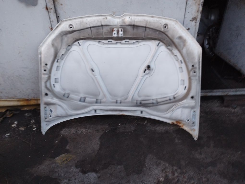 Преден капак за VW golf 6 гр. Враца Квартал 72 • OLX.bg