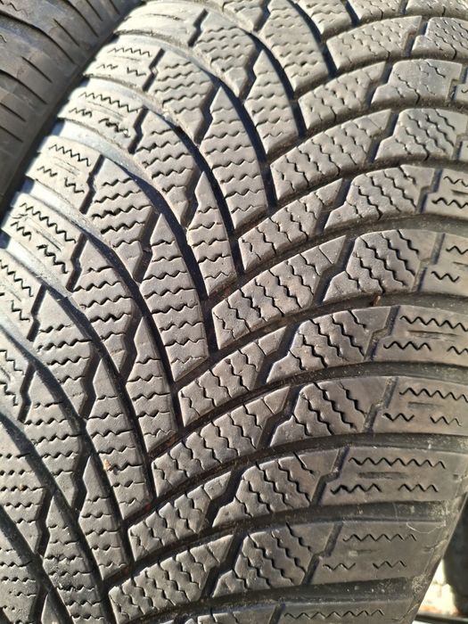 4 Anvelope de iarnă 255 60 r18  Firestone