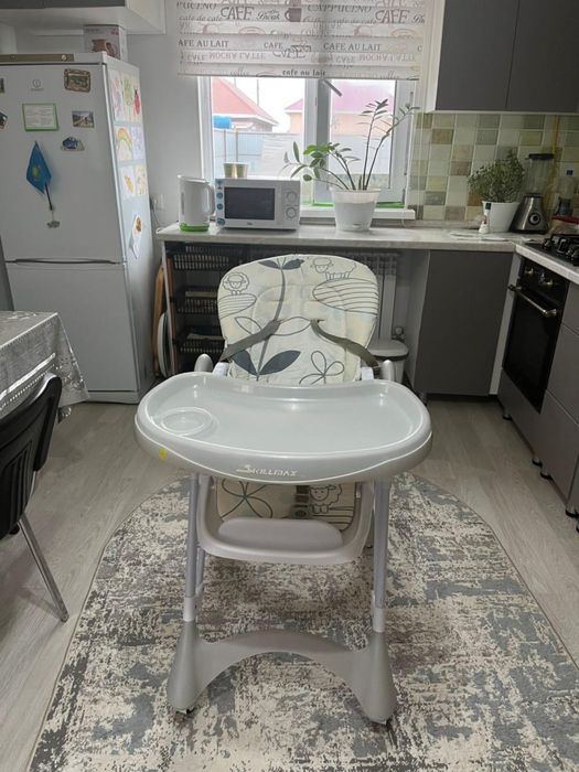 Продам детский стульчик