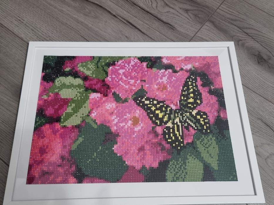 Realizez tablouri din diamante