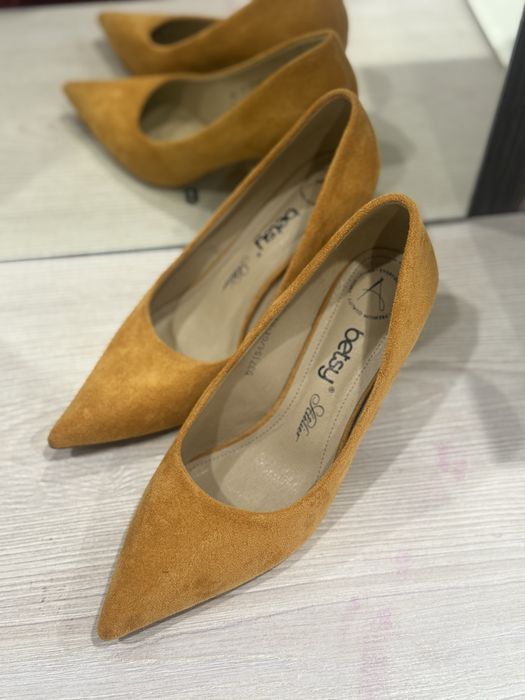 Женская обувь туфли