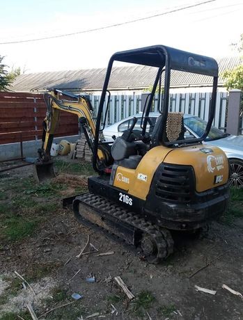Execut săpături  cu buldo si miniexcavator, inchirez schela si popi