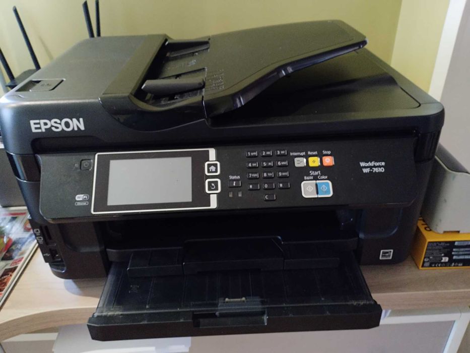 Принтер Epson WF-7610 с повреда