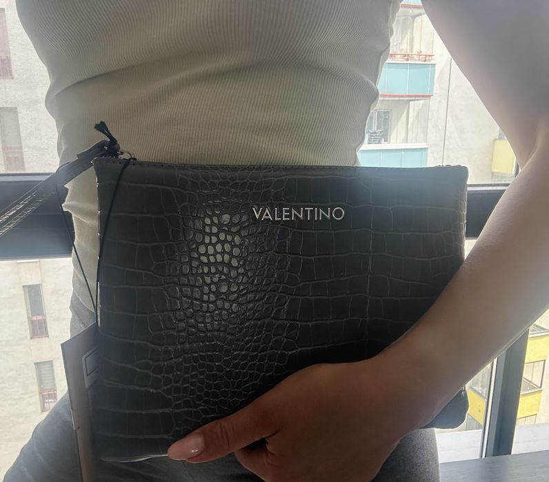 VALENTINO Conscious Re Soft Cosmetic Case
