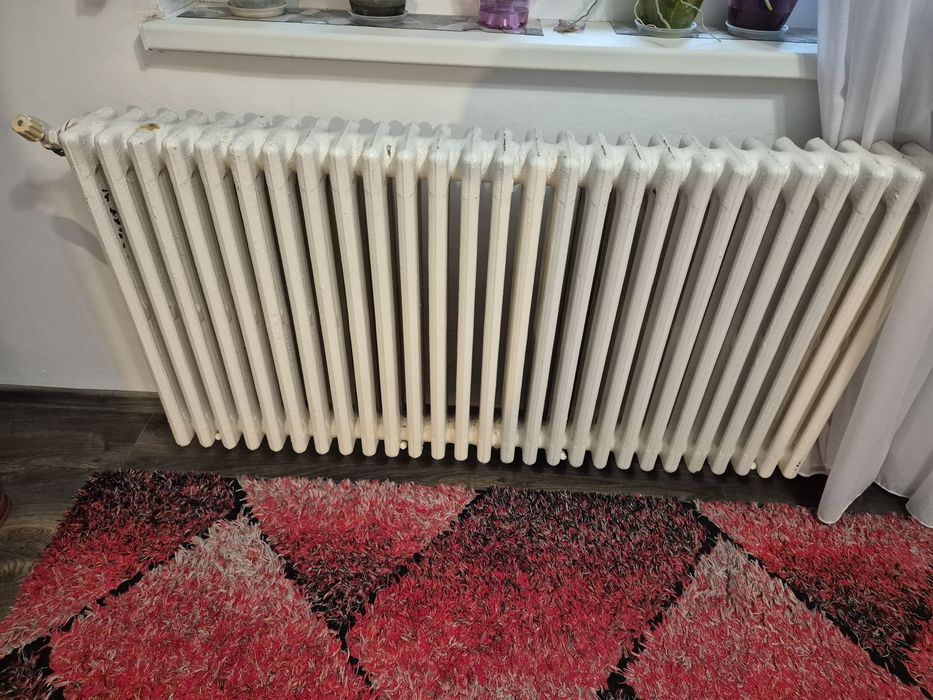Calofifere fonta in stare buna functionalei