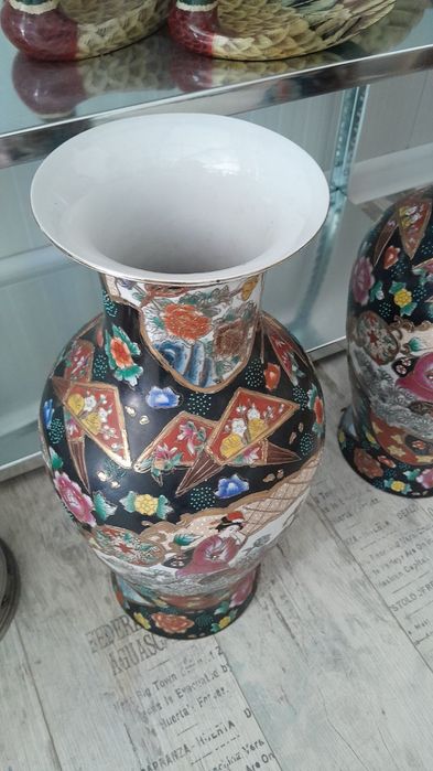 Чифт китайски вази
