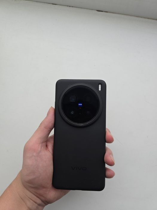 Vivo x200 pro 16/512