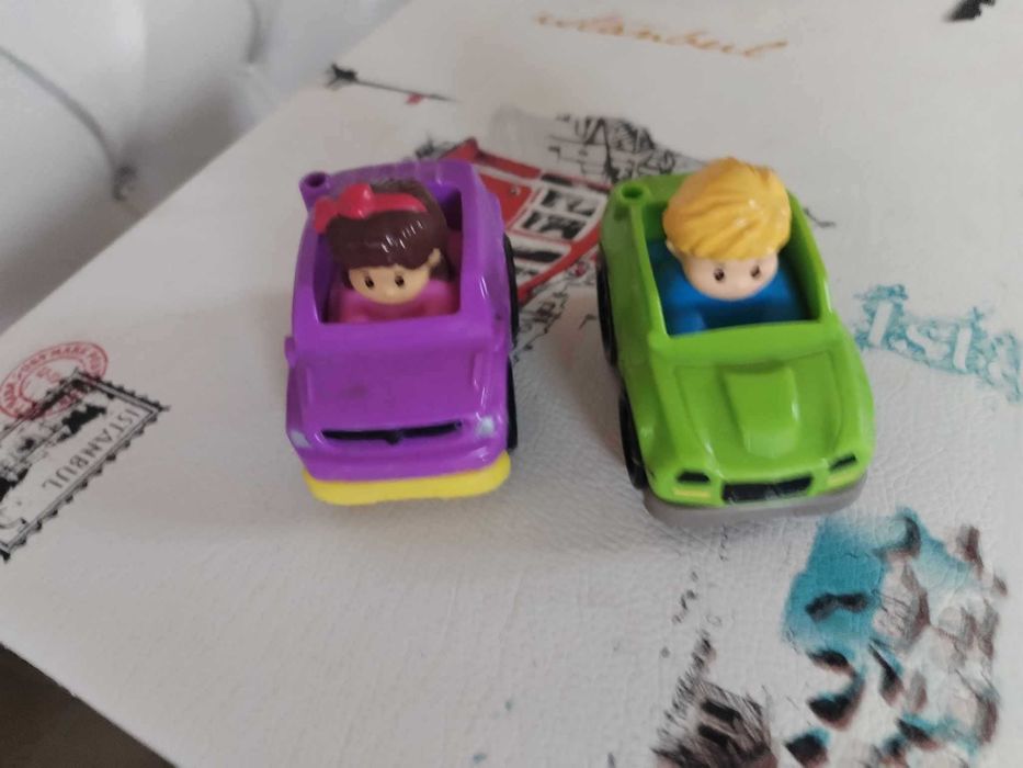 Детска писта с 2 колички Fisher Price