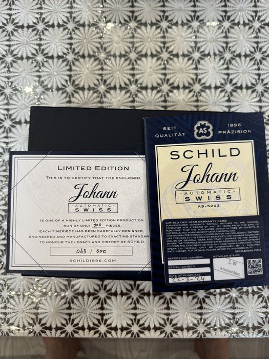 Швейцарски часовник SCHILD оригинал!