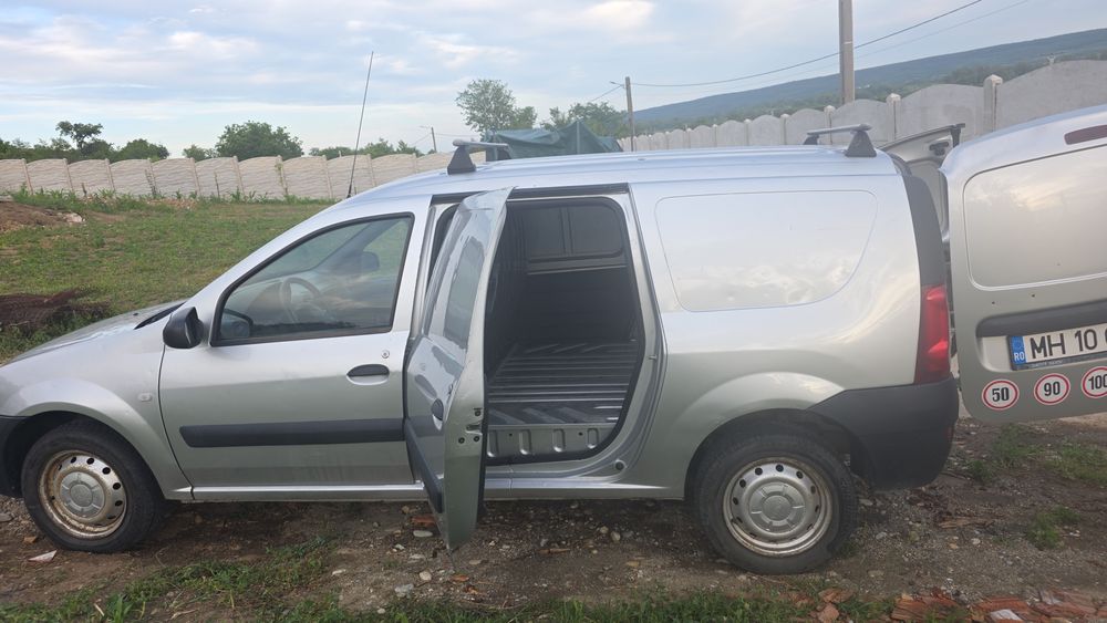 Dacia   Logan Van 2010