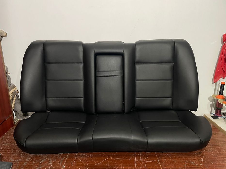 Задний диван от е34