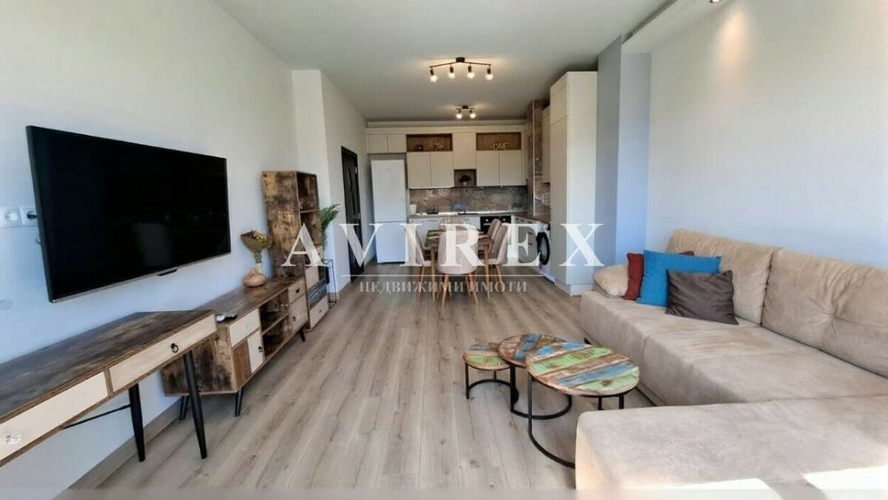 Дава се под наем Двустаен апартамент в Пловдив, Тракия - 75 кв.м за 558.45 € - Снимка #4