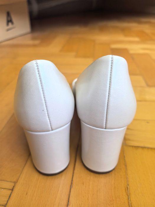 Бутикова булчинска рокля от италиански дизайнер!