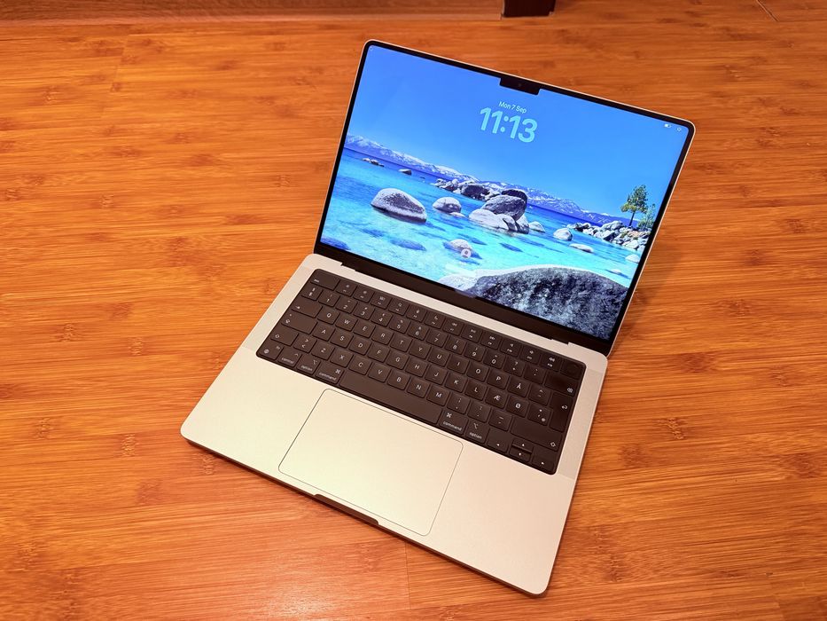 macbook pro m3 pro - Laptopuri oferte online | OLX.ro