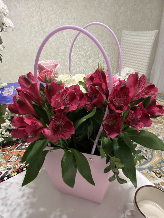 Красивые свежие цветы