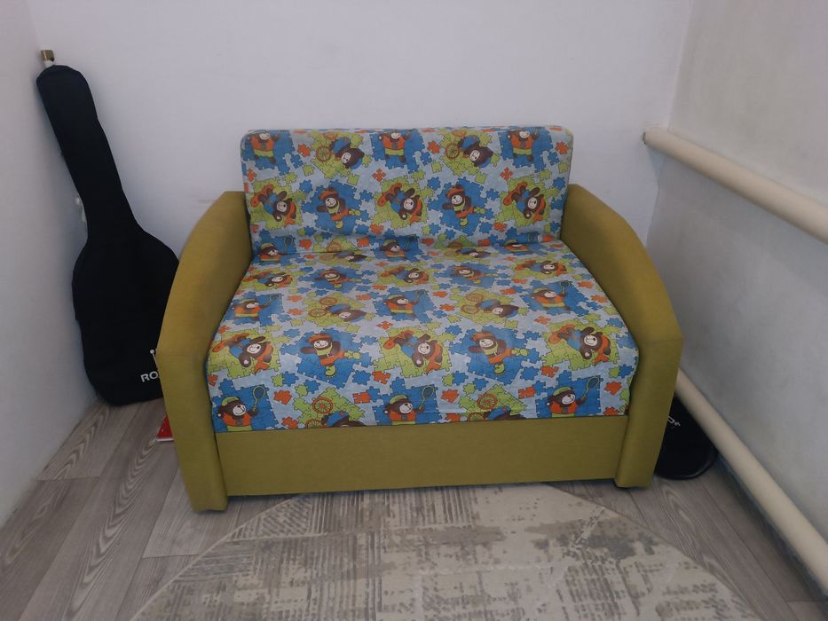 Подростковый диван