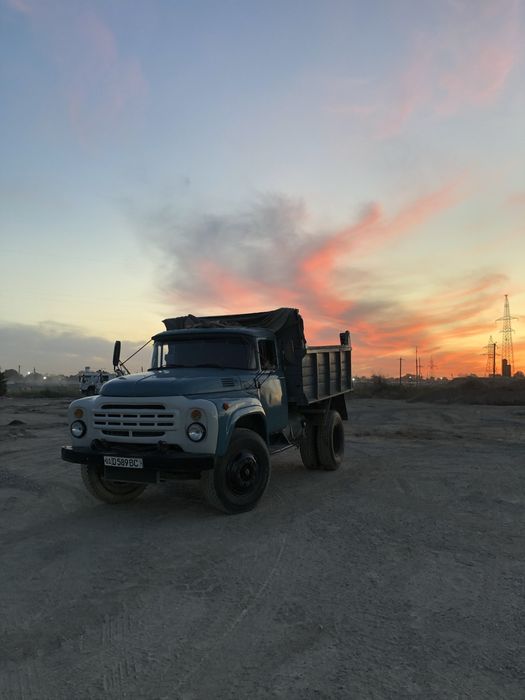 Zil somasvol sotiladi