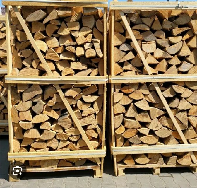 Vand lemne de foc fag bușteni și crepate la paleti