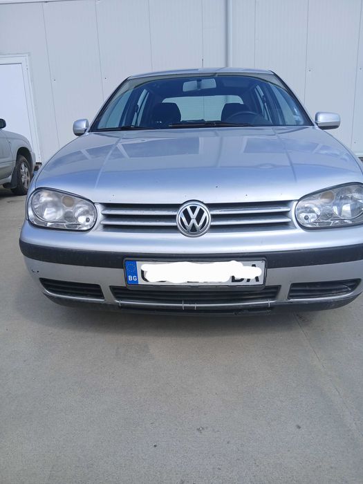Автомобил за продам