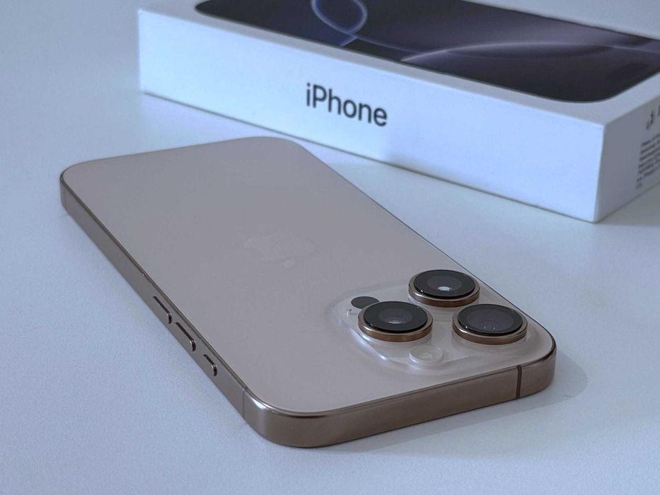Бартер! iPhone 16 Pro Desert Titanium (Златен) Е-Sim 90% Батерия.