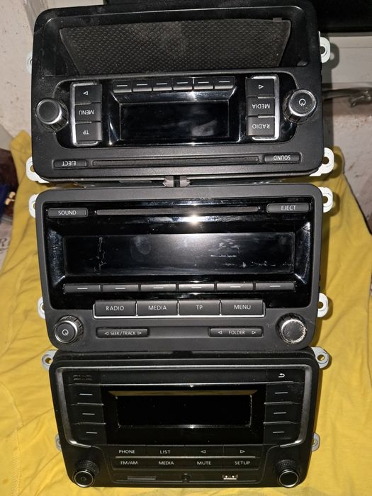 Cd-player,  casetofon mp3 Volkswagen (radio cu Bluetooth)