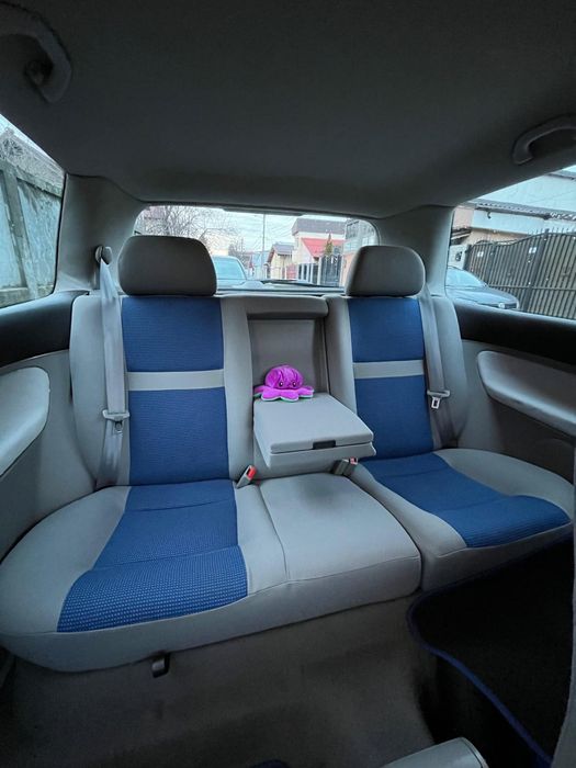 Vând golf 4 1.4 benzina