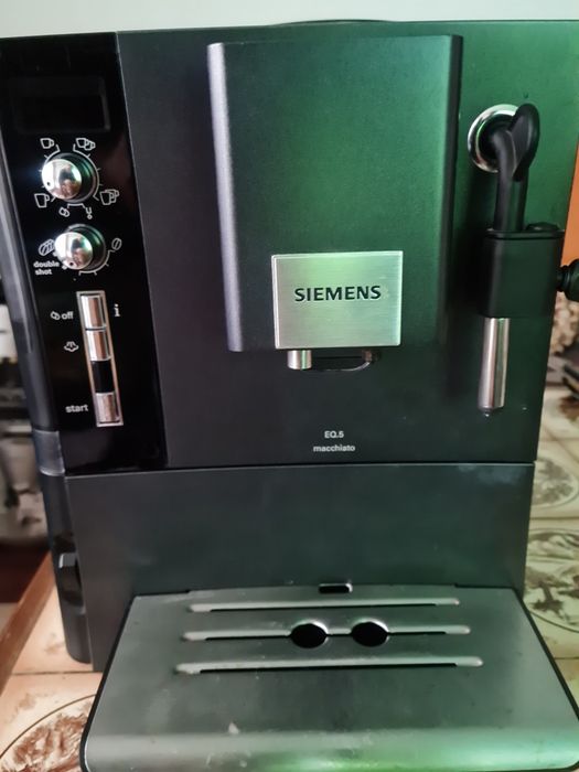 De vanzare expresor siemens EQ 5