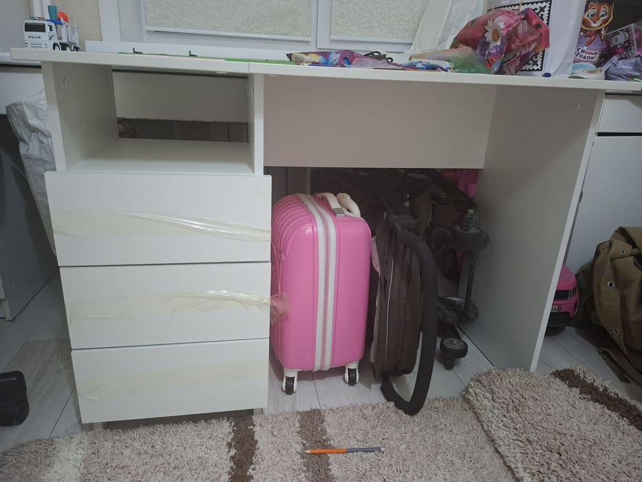 Ученический стол 104см×51см