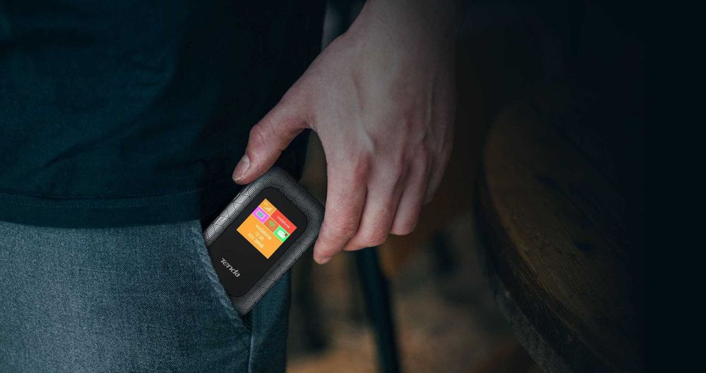 Tenda 4G185, преносим мобилен рутер, 2100 mAh батерия