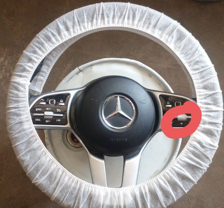 Mercedez-rul sotiladi