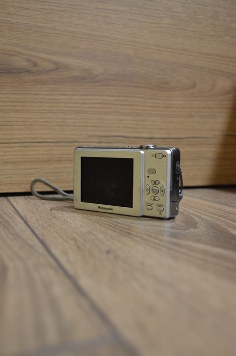 Дигитален фотоапарат Panasonic FS6