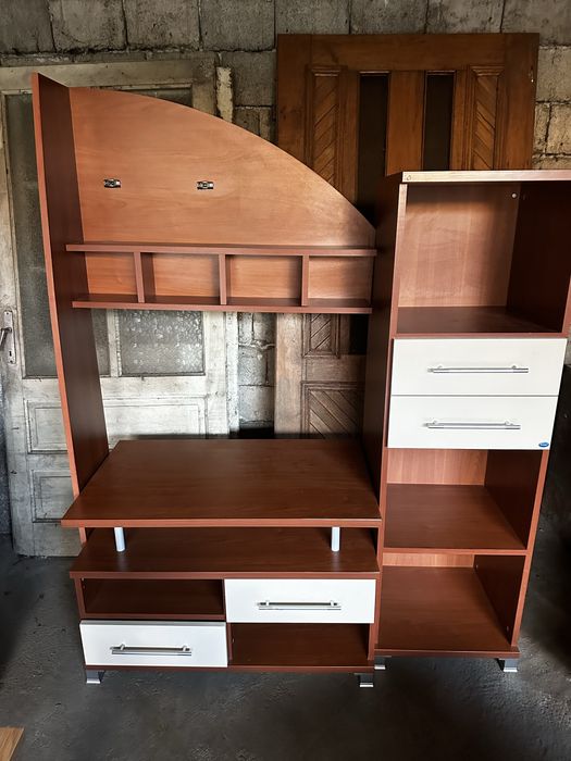 Mobilier dulap cu comodă