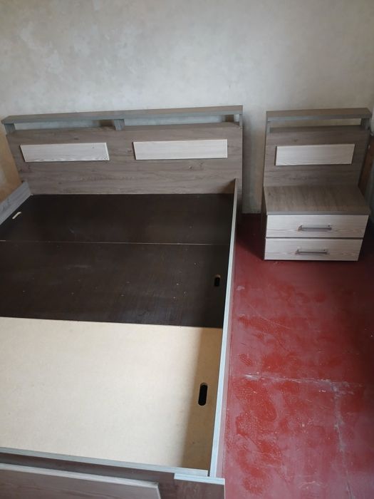 Продам кровать двухспальная