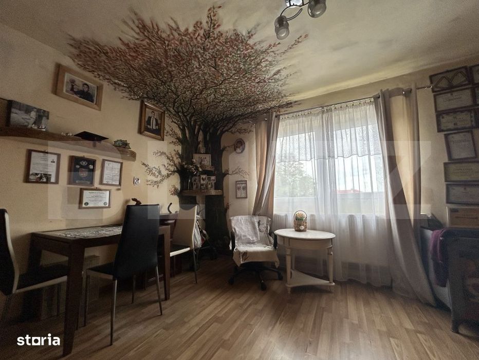 Casa de vanzare, 250 mp, Dej